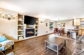 Coral Cottage - 2 Bed 2 Bath Vacation home in Rockaway Beach